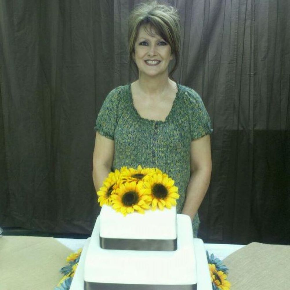 Meet your Posher, Nini's cakes